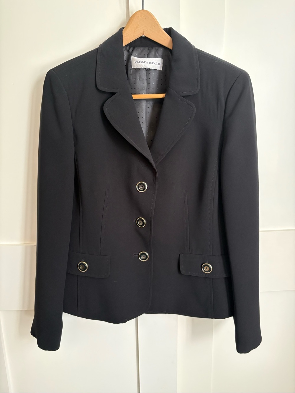 Jones New York Skirt Suit
